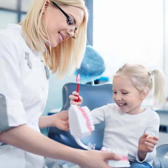 Child’s First Dental Visit Child’s First Dental Visit